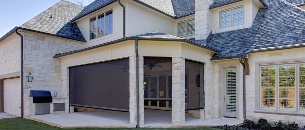 outdoor space with motorized screens