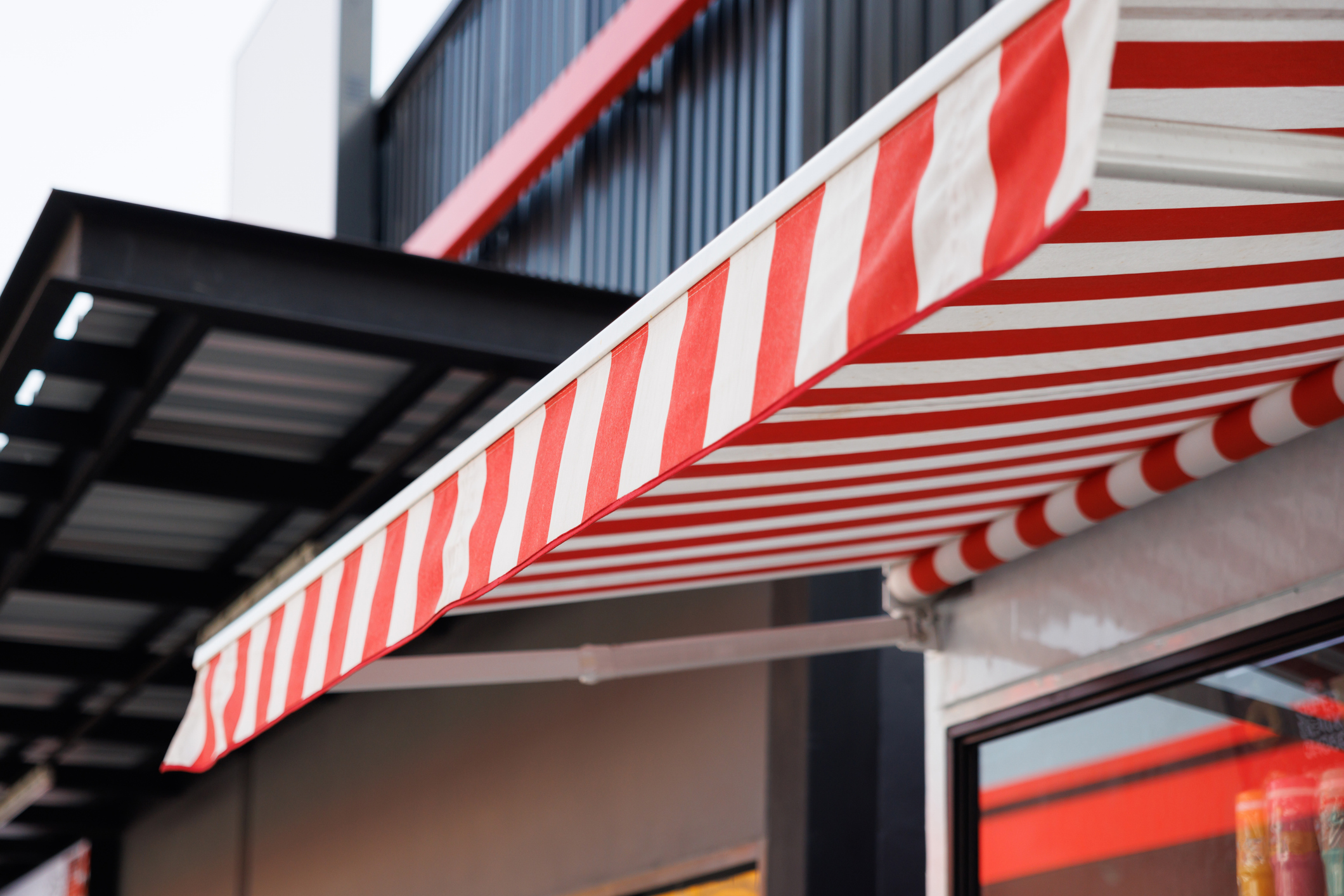 Retractable awning in Atlanta restaurant